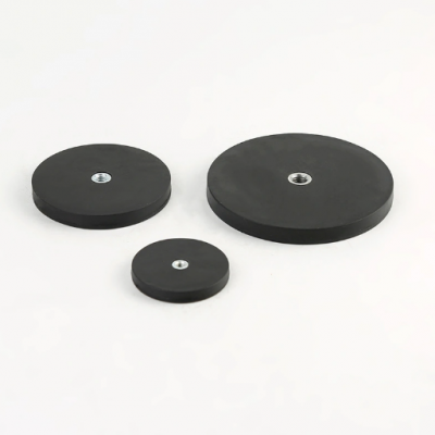 Neodymium Rubber Coated Pot Magnet With Screw Holding Base photo-3