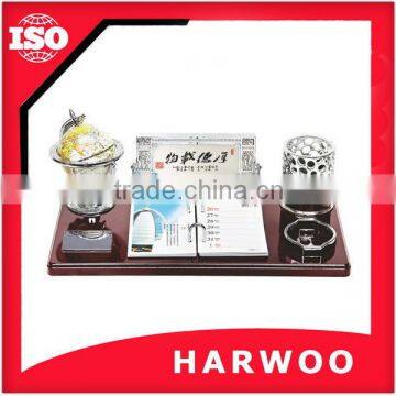 Luxury Wood Calendar for Sale photo-3