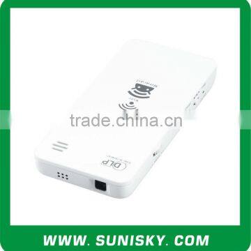 120LM WIFI + miracast pocket projector (SMP7032)