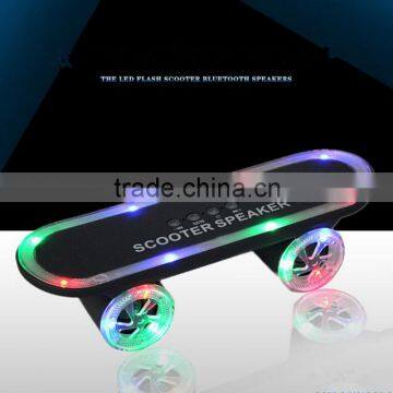 Low price Loud bluetooth music fantasy colorful speaker with led light from shenzhen supplier