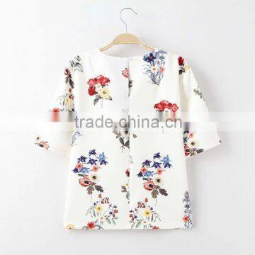 Women Clothing With Flower Round Collar Short Sleeve Shirt for Women of Digital Printing Fabric photo-2
