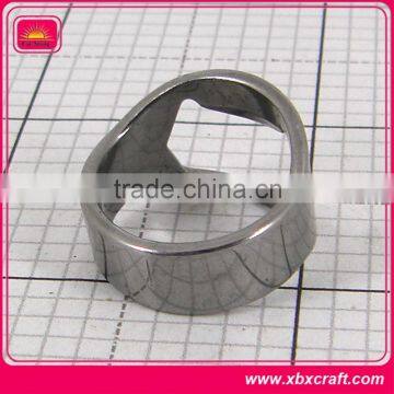 Fashionable Metal Bottle Opener Ring photo-5