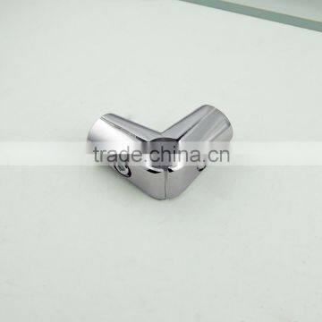 Three sides metal round tube connector