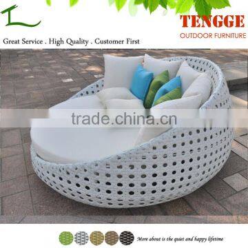 YH-8167 Rattan Wicker Sun Bed Outdoor Garden Round Bed photo-3