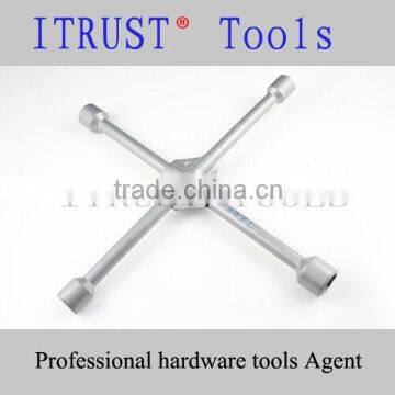 Cross Rim Wrench With Iron Pad WR3098