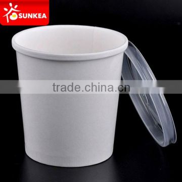 Paper soup mug with lid and spoon