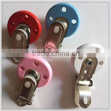 Baby feeding toy baby pacifier/BPA free food grade silicone wooden baby pacifier chain clip