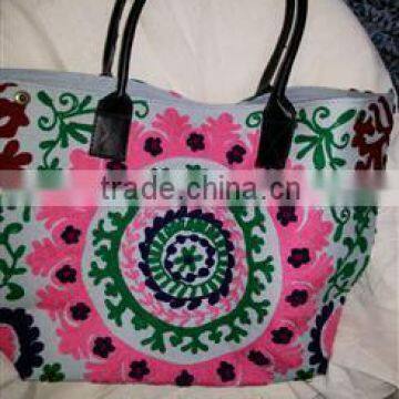 SUZANI spring bag