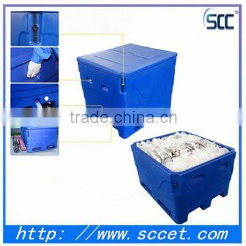 Plastic insulated fish container, 600litre capacity