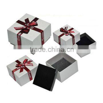 customized mini paper jewellery boxes