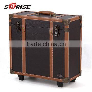 Sunrise Guangzhou Manufacturer Rolling MakeUp Case Professional ODM Cosmetic case