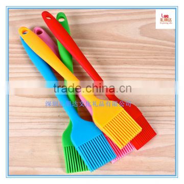 Heat Resistant,Durable and Attractive silicone brush, best silicone brush of Kitchen utensil