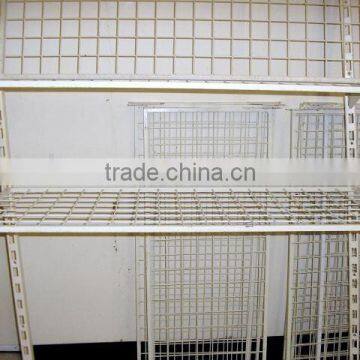 Welded wire mesh shelves