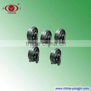 Front idler for excavator