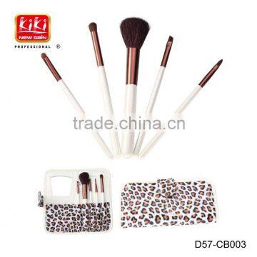 Wooden handle, 5 In 1 Cosmetic Brush Set.Cosmetic Tools. Makeup brush set