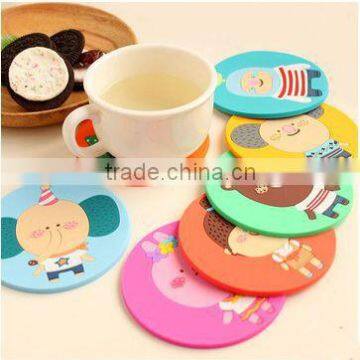 Fashionable Colorful customized logo kitchen tools table accessories silicone mat