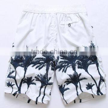 2014 Fashion White Cheap Wholesale Beach Shorts With Mesh Lining photo-2