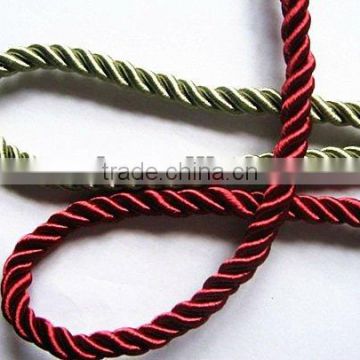 Twist packing cord