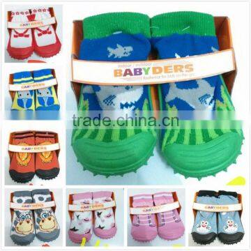 Wholesale funny mepiq skidders rubber sole baby boys shoes M5041003