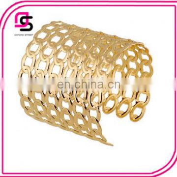 New fashion jwewlry gold wide hollow out alloy hook-ups cuff bracelet