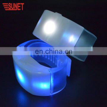 2018 New Products Light Flashing Led Wristbands For Christmas