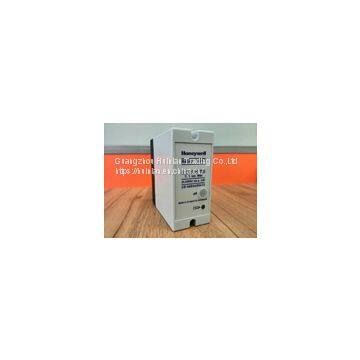 HONEYWELL  BC1000A0110U  Flame switch type controller