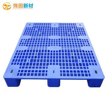 Heavy duty high quality three runners grid rackable plastic pallet