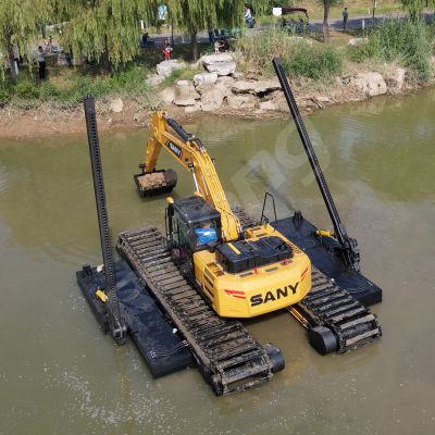 Amphibious Excavator With Side Pontoons and Spuds