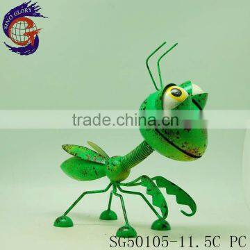 Shabby chic home decor with metal garden insect decoration mantis