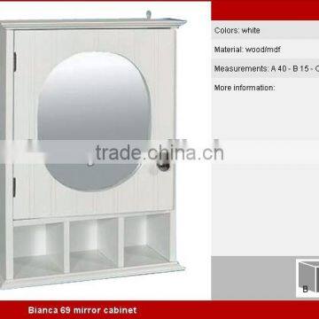 Kitchen cabinet