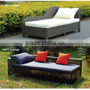 Outdoor rattan furniture chaise lounge chair for swimming pool