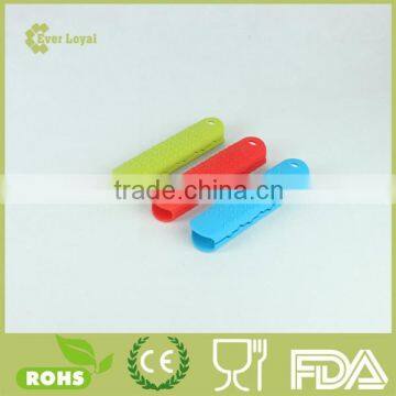 Silicone Stay-Cool Handle Grip