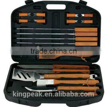 2015 Best Selling Stainless Steel Barbecue Set /barbecue tool/bbq tool/wooden handle bbq tool set with carry case