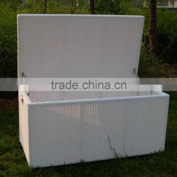 White Rattan Storage Box High Quality photo-2