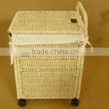 high quality straw basket with wheels whosale