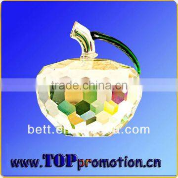 3d gold crystal apple model