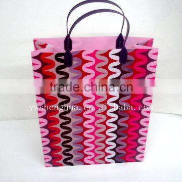factory pp carrier shopping handle bag/china design custom pp logo bag