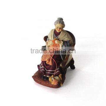 Europe Regional Feature Artificial Resin Grandma Figurine photo-3