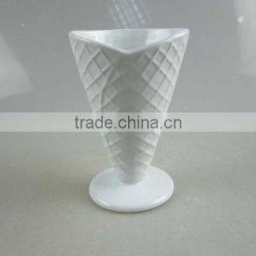 porcelain ice cream cup with funnel shape