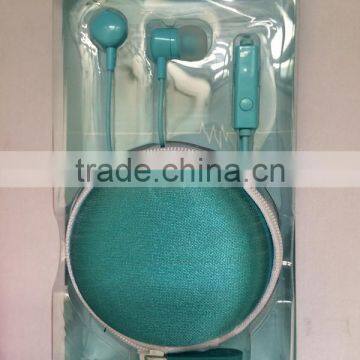 Earphone Case Complete With Replacement Buds With Earphone photo-3