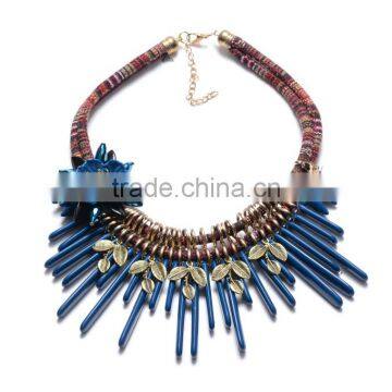 Recommend New Necklace Vintage Ethinc the Exaggerated Flower Necklace Plate Geometric Hand-woven Resin Necklace photo-3