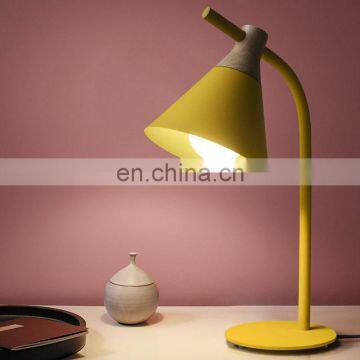 Мультицветная настольная лампа E27 для чтения у кровати для декора спальни photo-5