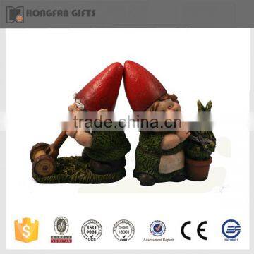 2016 Hotsell resin custom garden gnomes in decoration