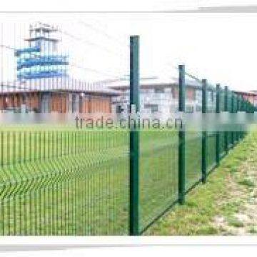 Welded wire mesh pool fence panel