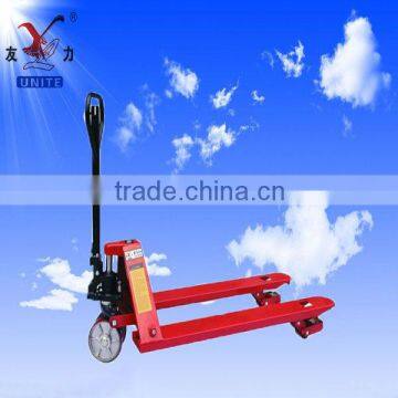 Hand pallet truck