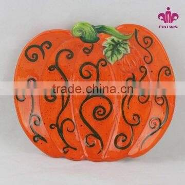 Pumkin shaped ceramic decorate dinner plate with custom design for harvest holiday