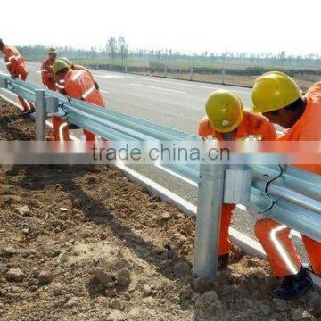 Highway Guardrail/Hot Dip Galvanized Steel Guardrail/Steel Beam Guardrail