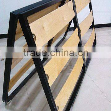 Folding wood slat bed frame