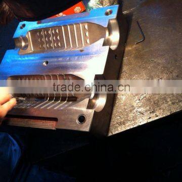 China PET blow mold shiping cost by express