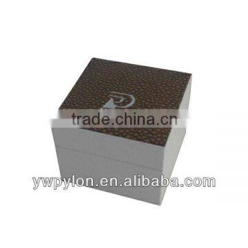 pylon fashion plastic ring box